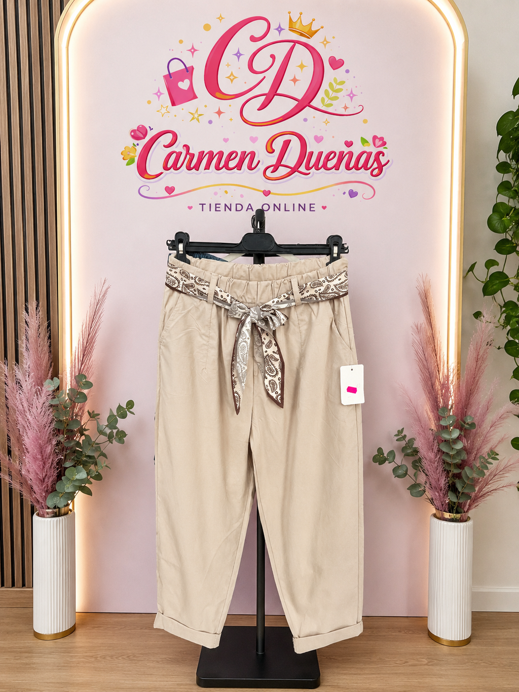 ✨🤍 ¡Pantalón súper cómodo y con muchísimo estilo! 🤍✨