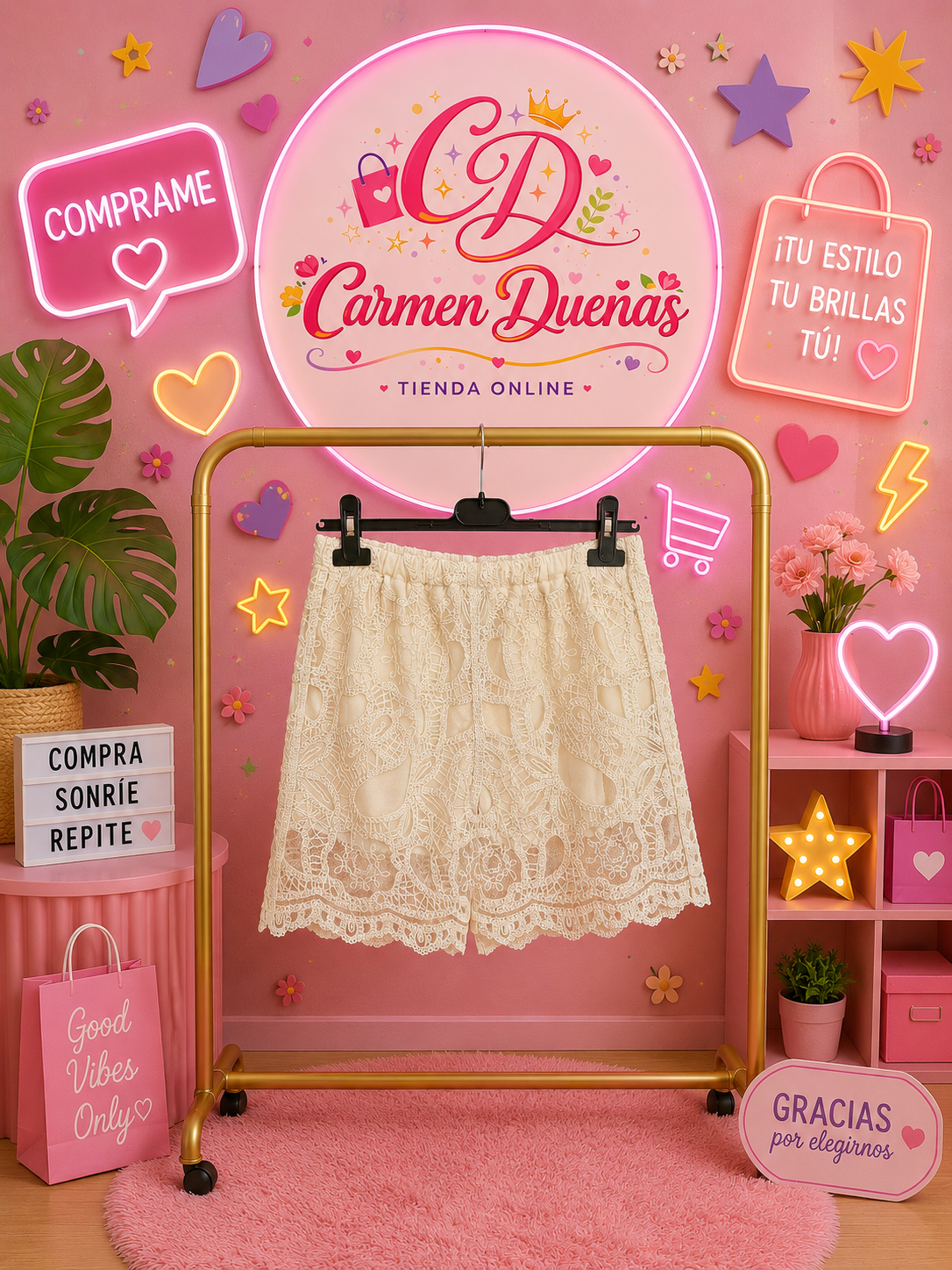 Short de Encaje Boho Chic con Bordados | Carmen Dueñas