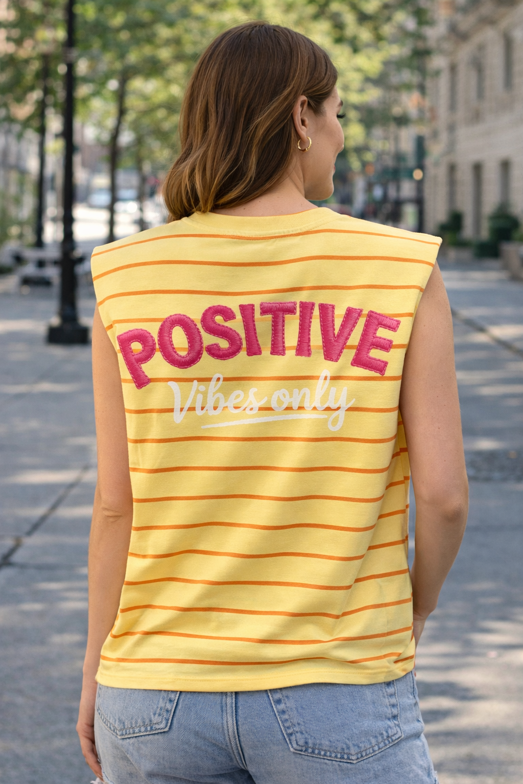 Camiseta con Hombreras Positive Vibes Only