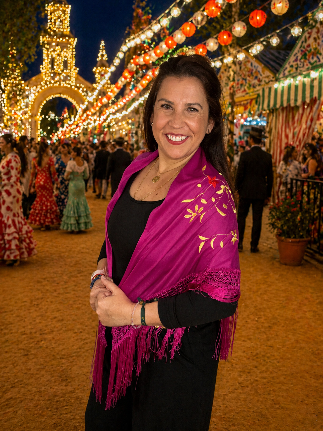 ✨ Mantón Bordado Buganvilla – Elegancia y Tradición ✨