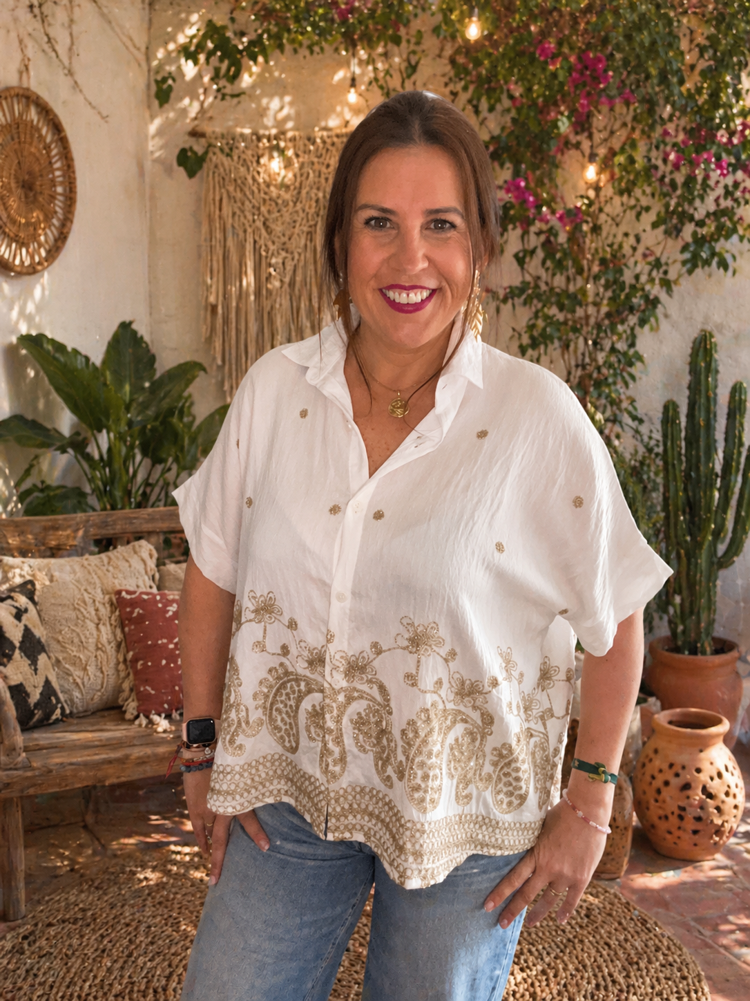Blusa Blanca Boho con Bordado Artesanal | Carmen Dueñas