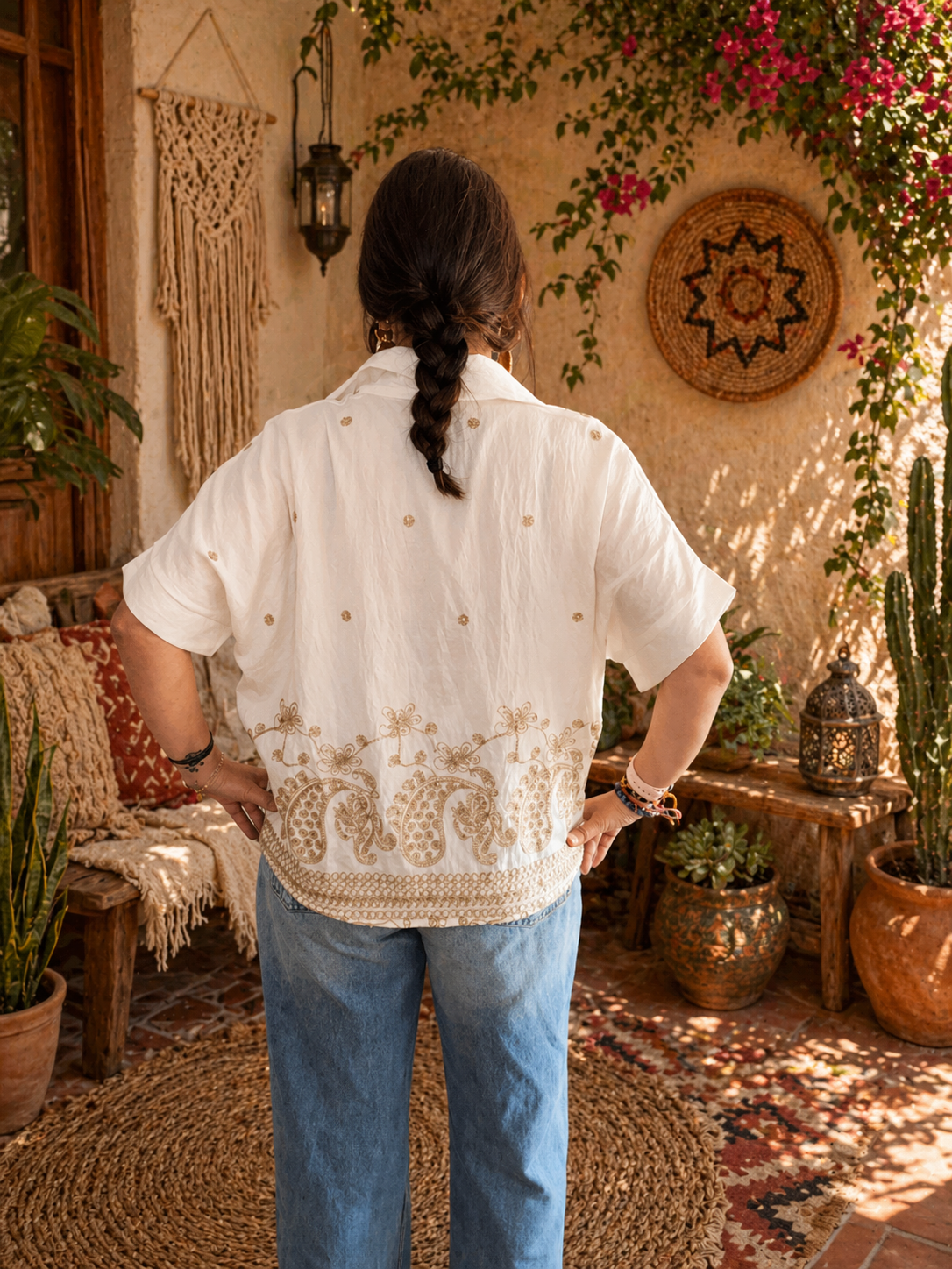 Blusa Blanca Boho con Bordado Artesanal | Carmen Dueñas