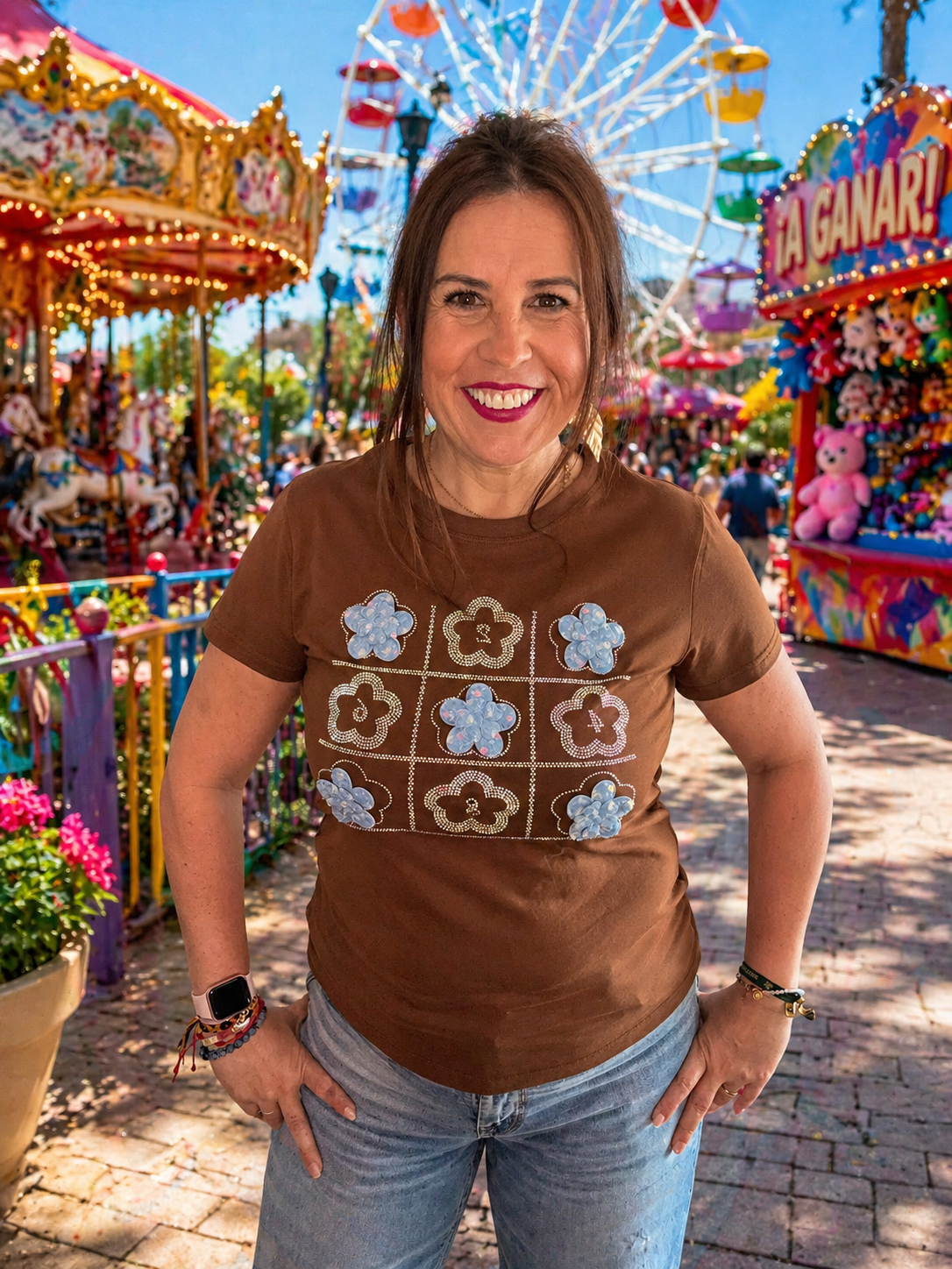 Camiseta Marrón con Estampado Floral Brillante | Moda Mujer