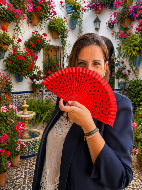 Abanico Flamenco Pequeño Rojo con Lunares Negros