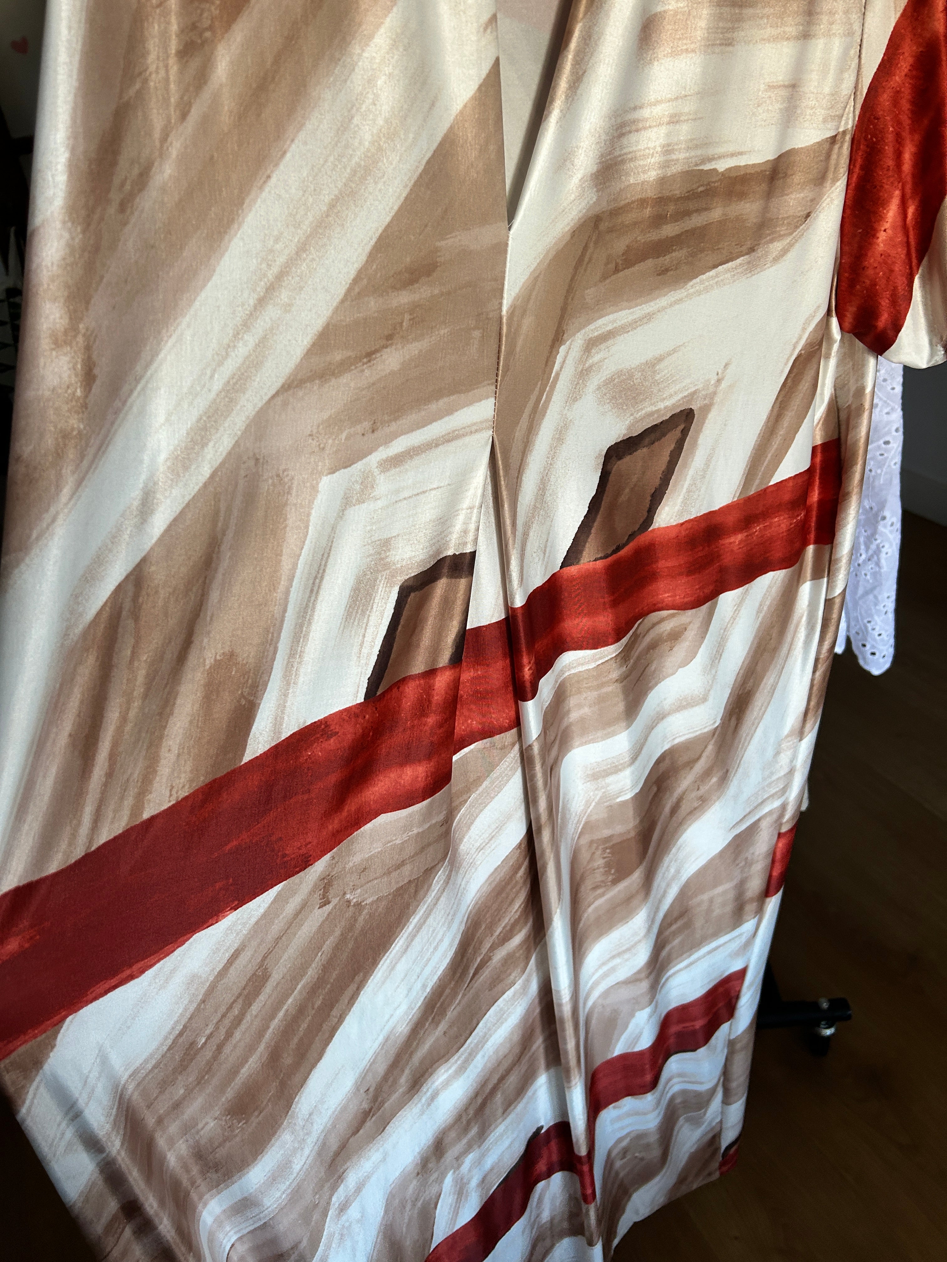 ✨🤍 Vestido largo de lycra fría súper elegante y cómodo 🤍✨