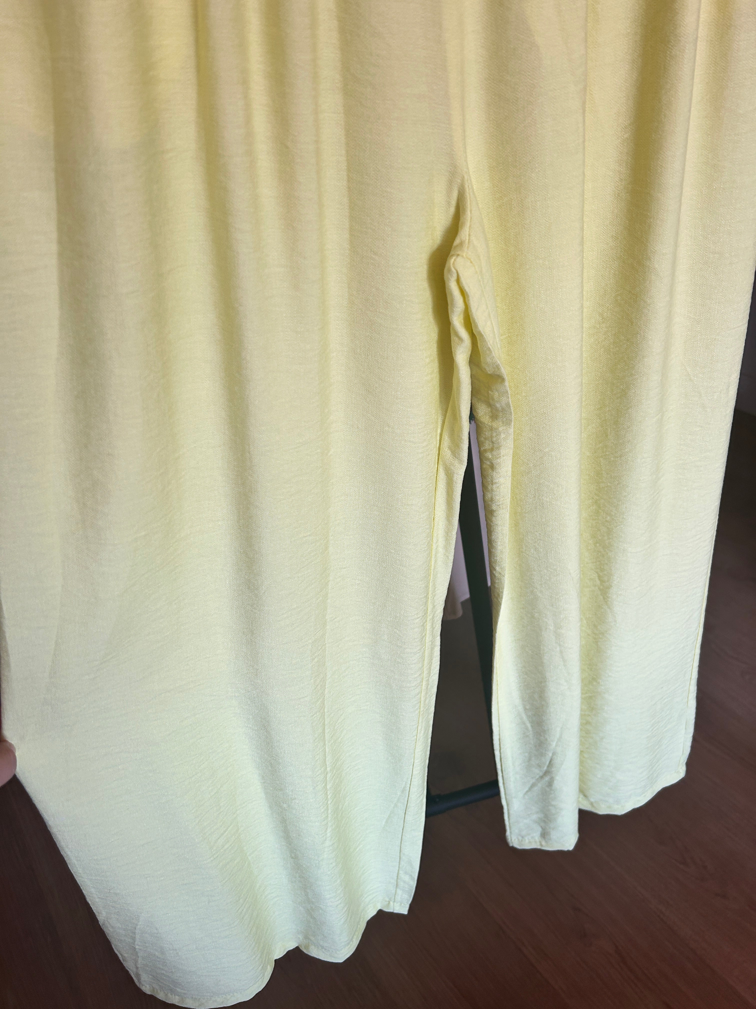 💛✨ Pantalón Palazzo Amarillo Pastel con Cinturón Boho ✨💛