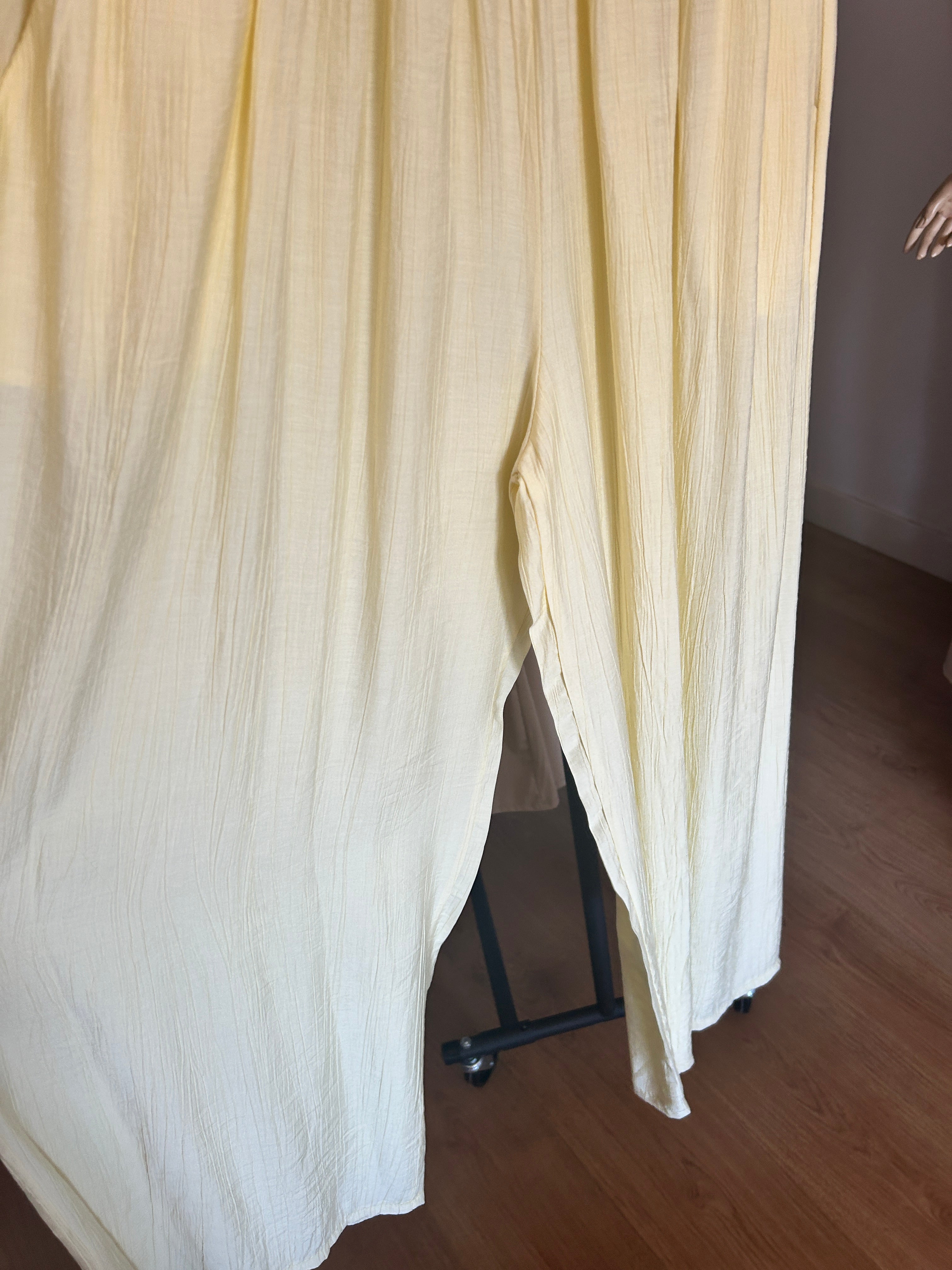 💛✨ Pantalón Palazzo Amarillo Vainilla con Cinturón Boho ✨💛