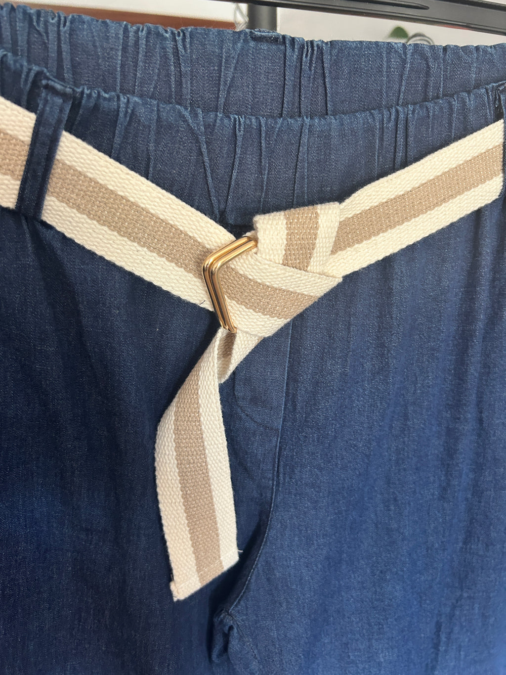 💙✨ Pantalón Denim Trend con Cinturón ✨💙