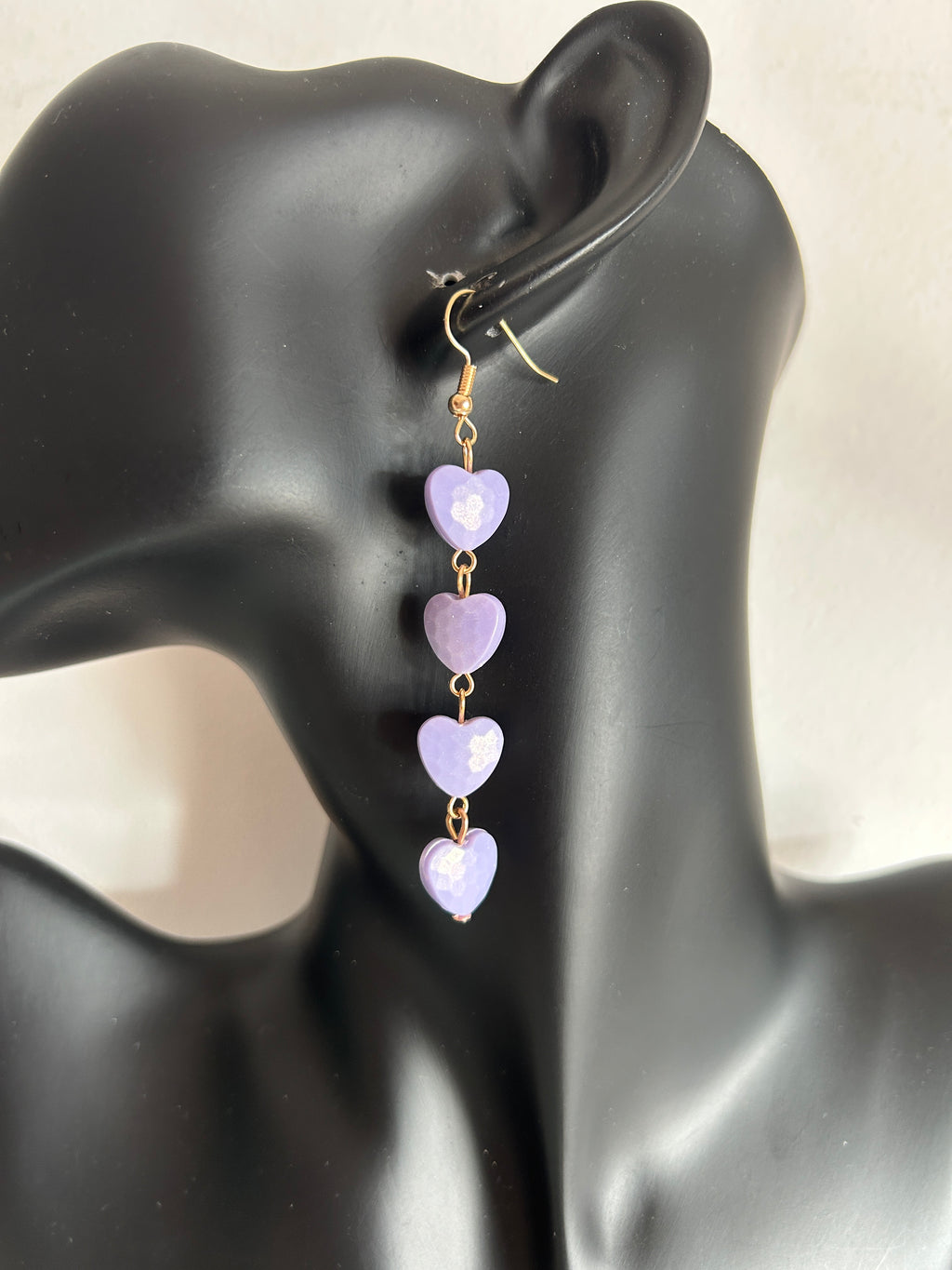 Pendientes corazones pequeños color lila suave