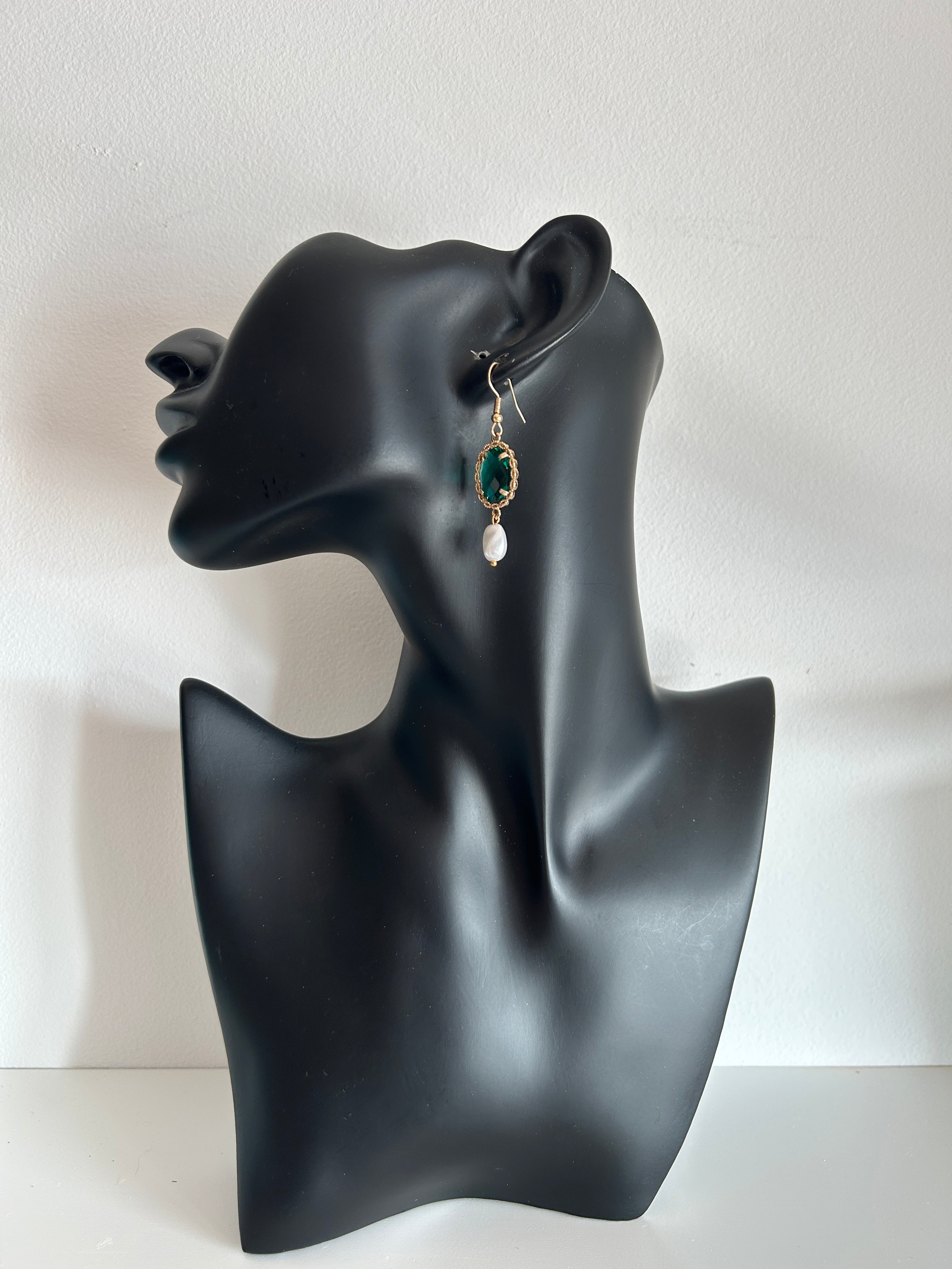 💚 Pendientes colgantes verde esmeralda con perla 💚