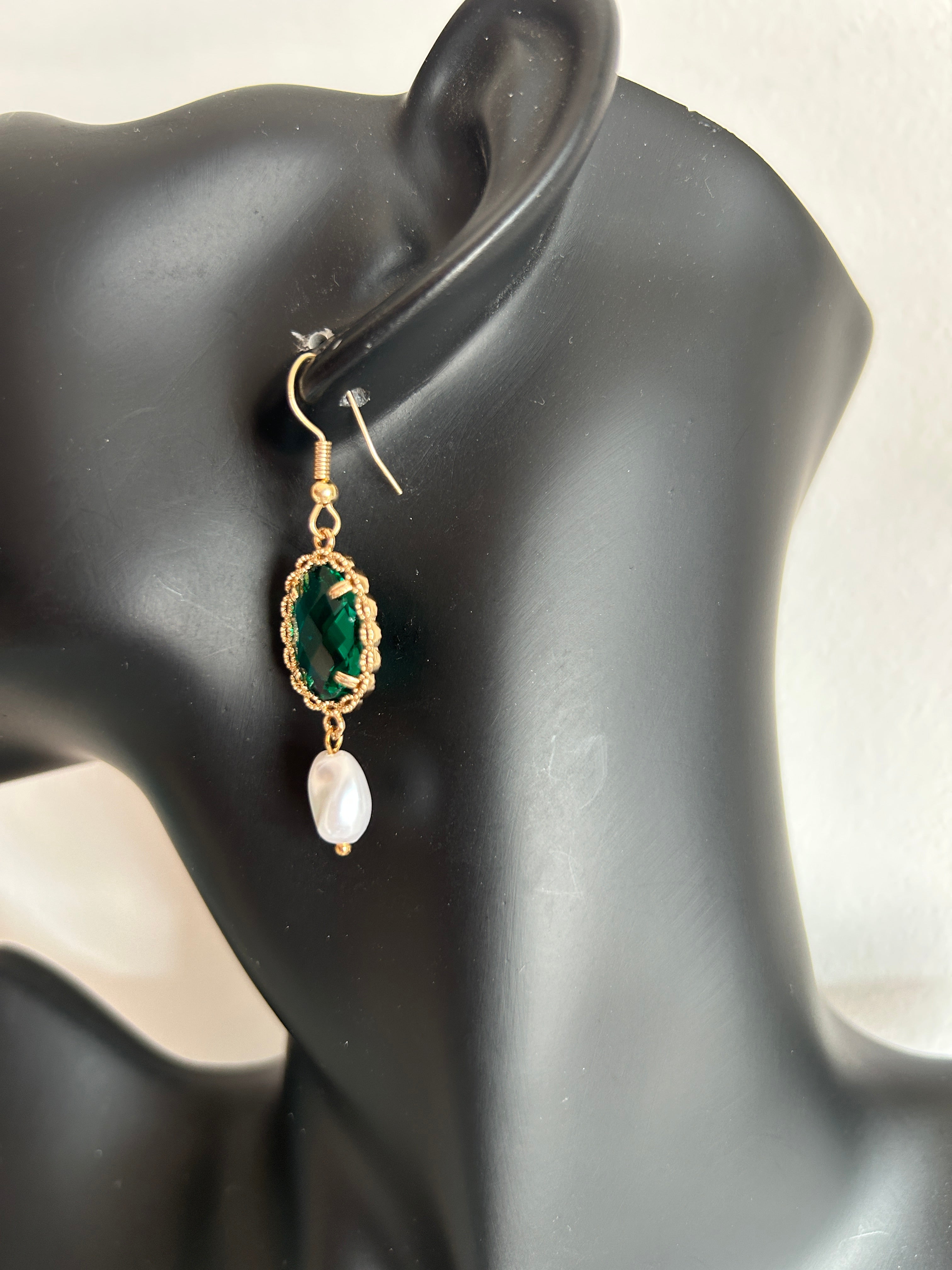 💚 Pendientes colgantes verde esmeralda con perla 💚