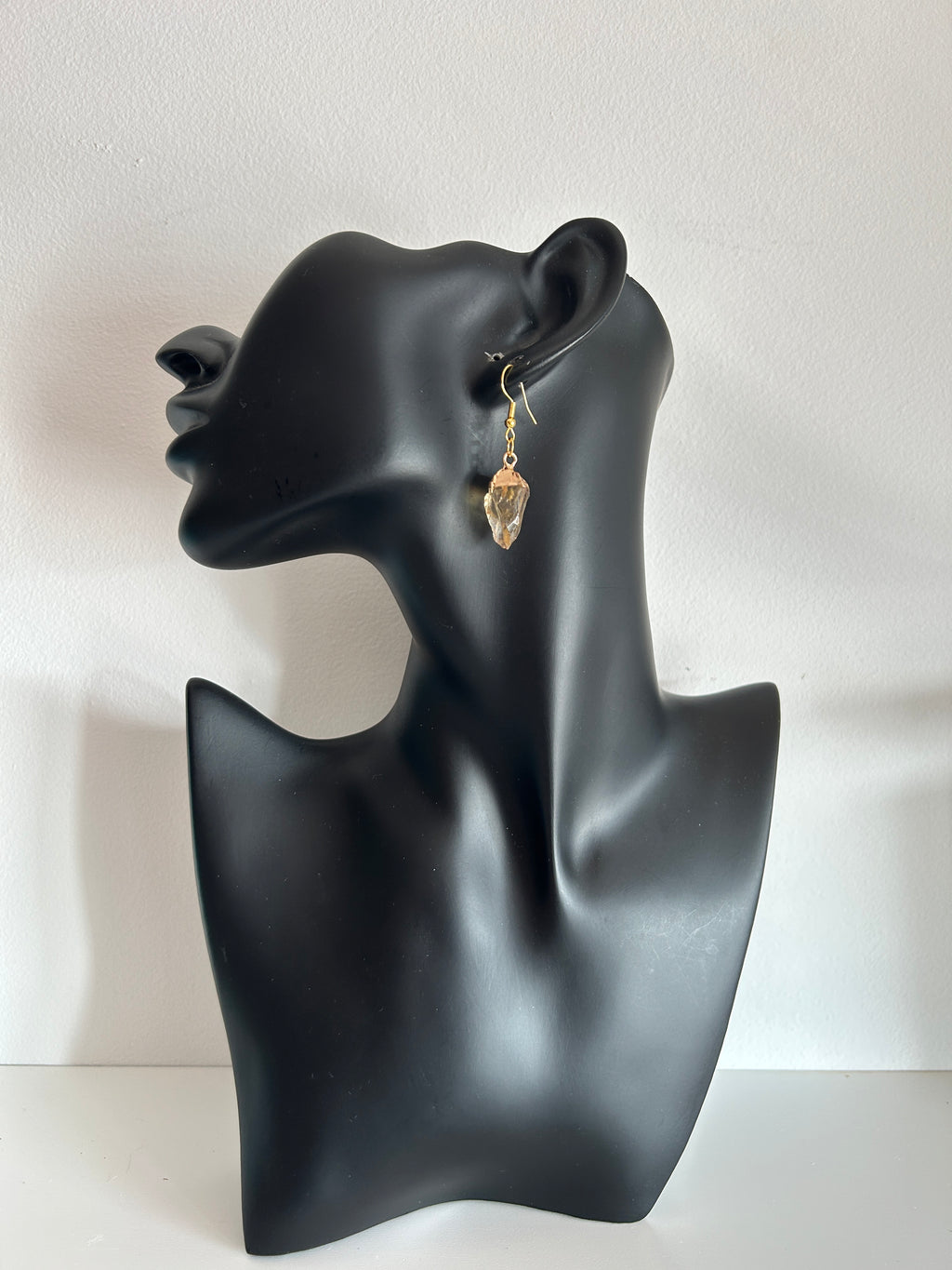🤍 Pendientes con cristal natural en bruto 🤍