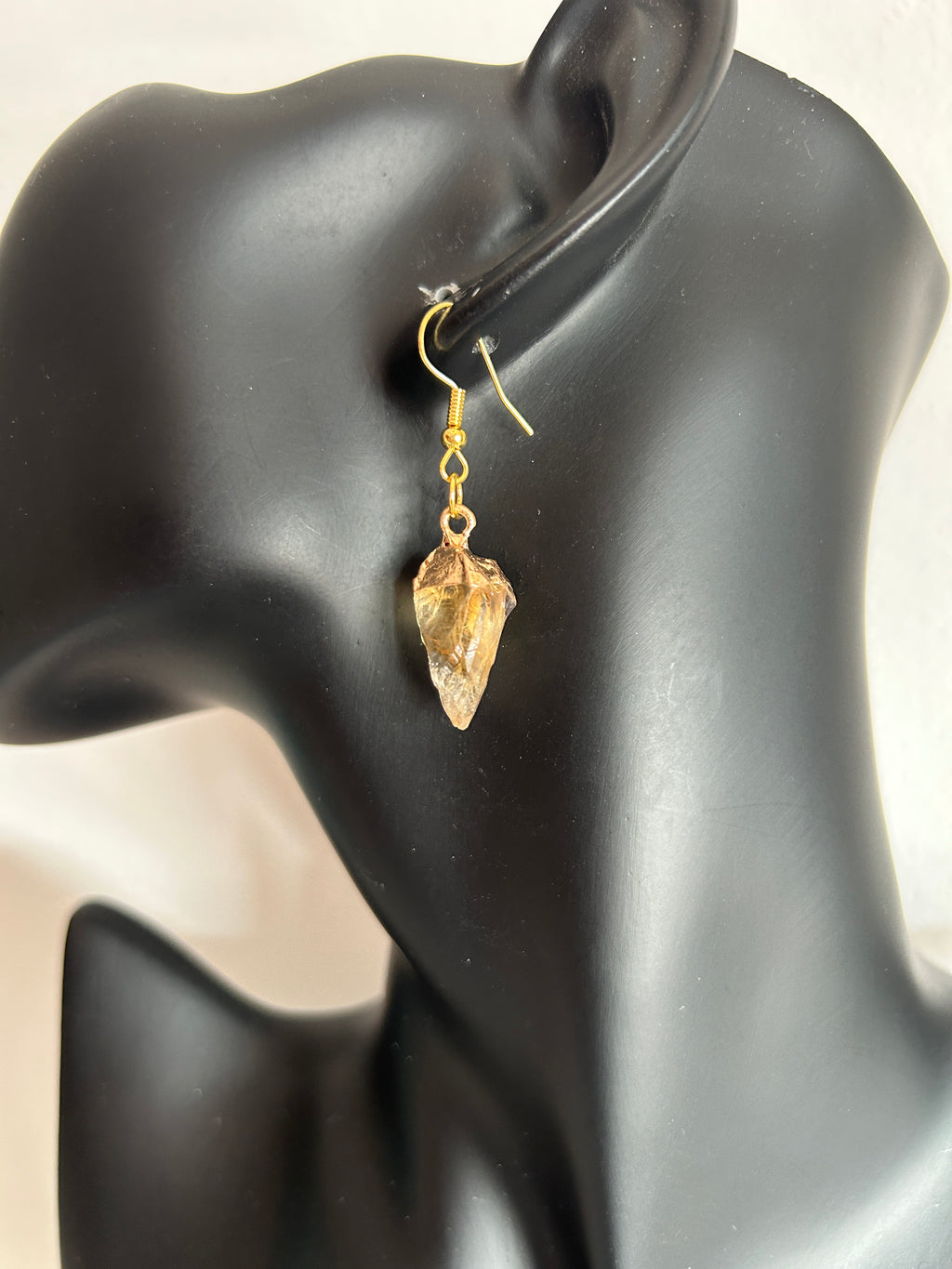 🤍 Pendientes con cristal natural en bruto 🤍