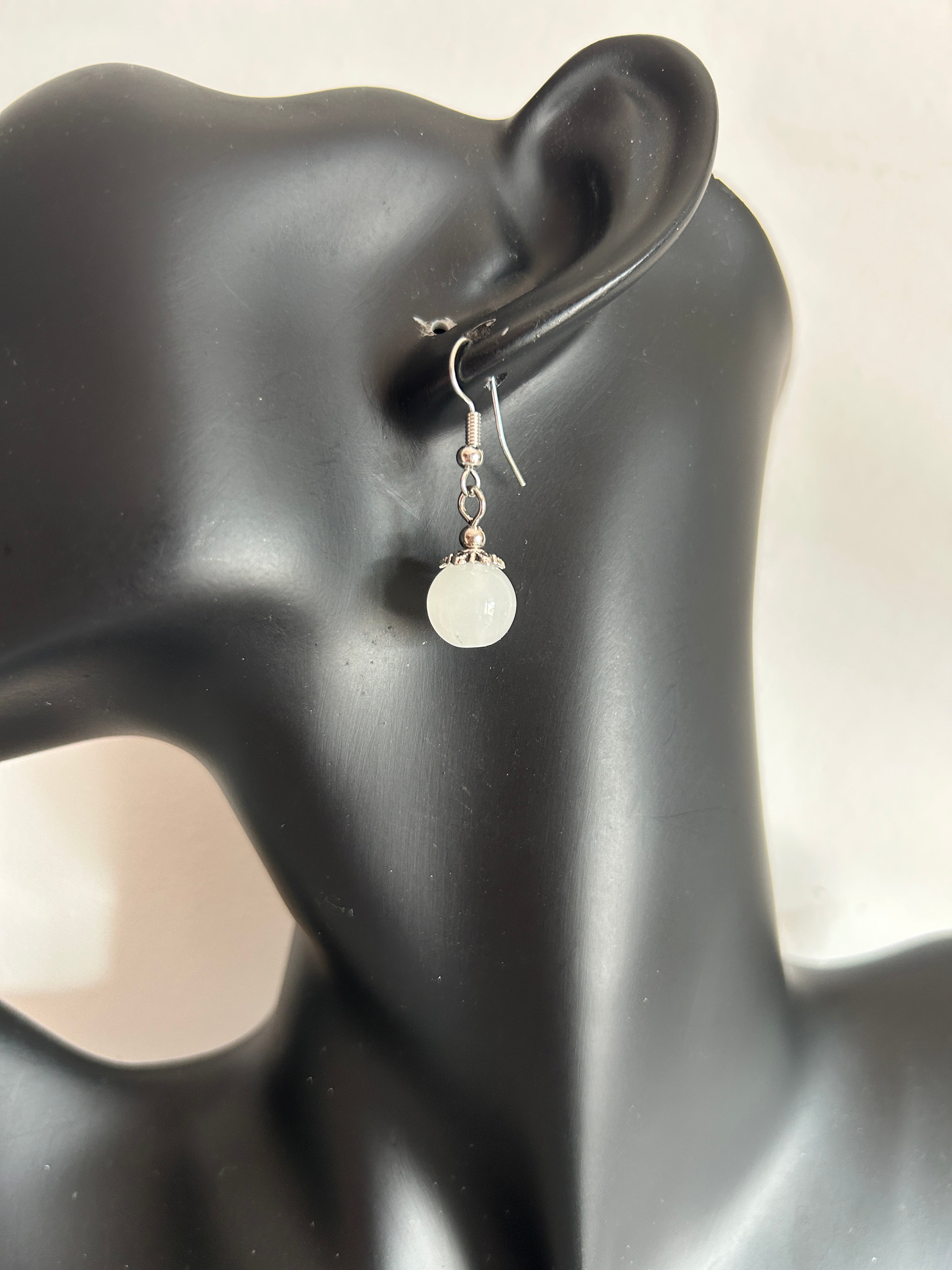 🤍 Pendientes de piedra blanca natural 🤍