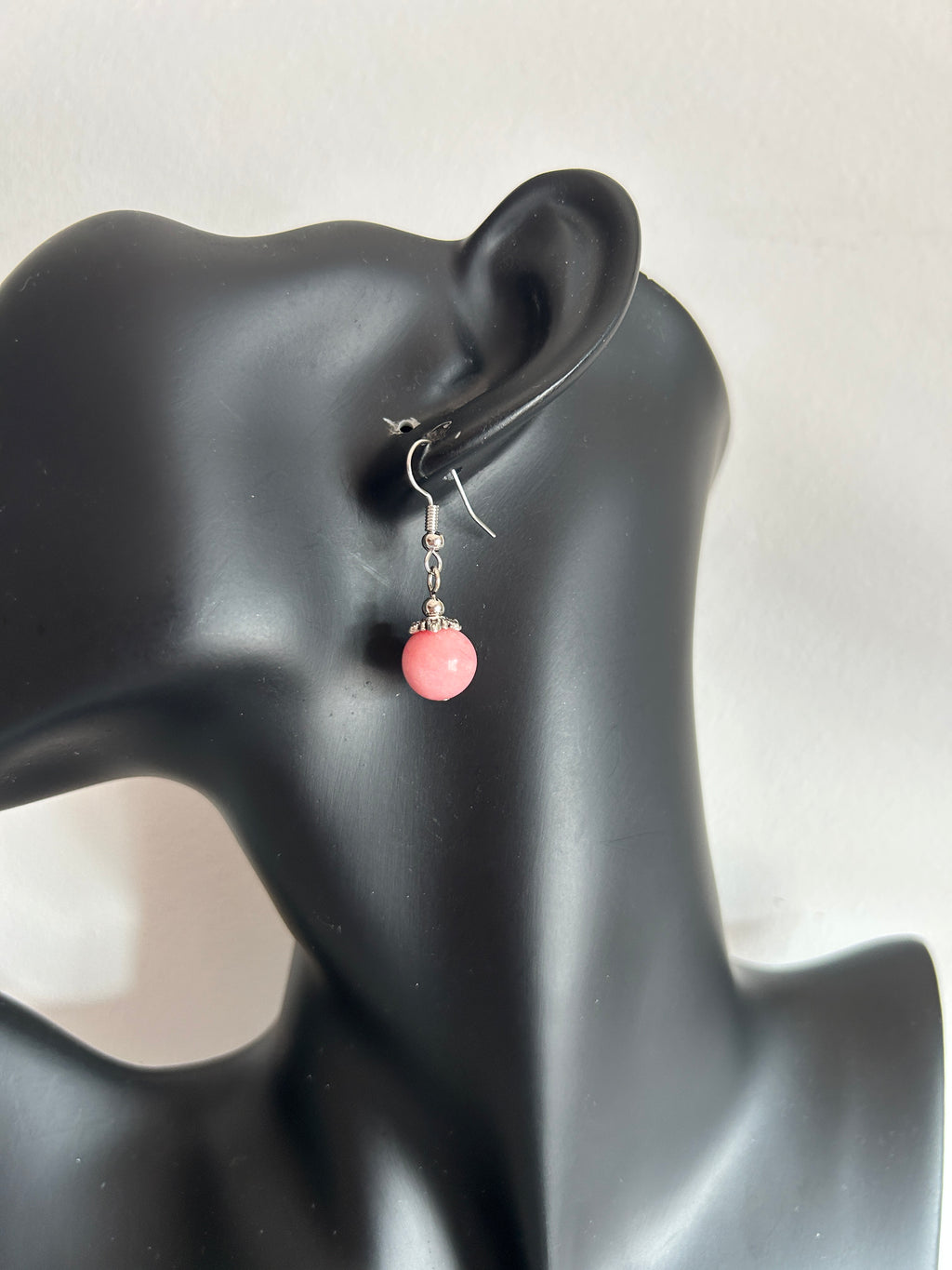 🌸 Pendientes dulces con bolita rosa 🌸