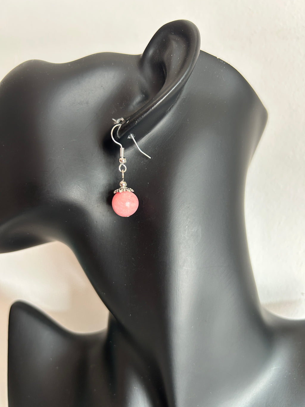 🌸 Pendientes dulces con bolita rosa 🌸