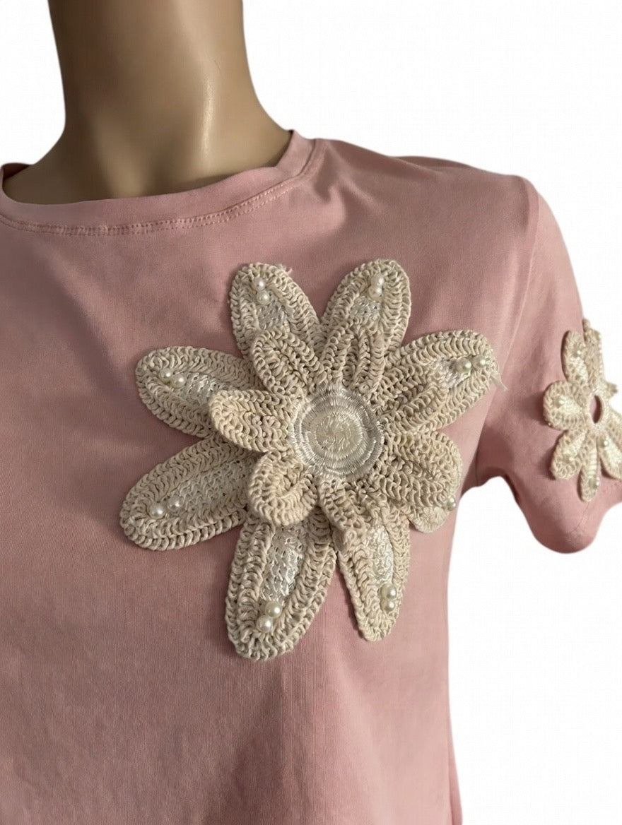 🌸 Camiseta Floral Rosa – Estilo Fresco y Delicado 🌸