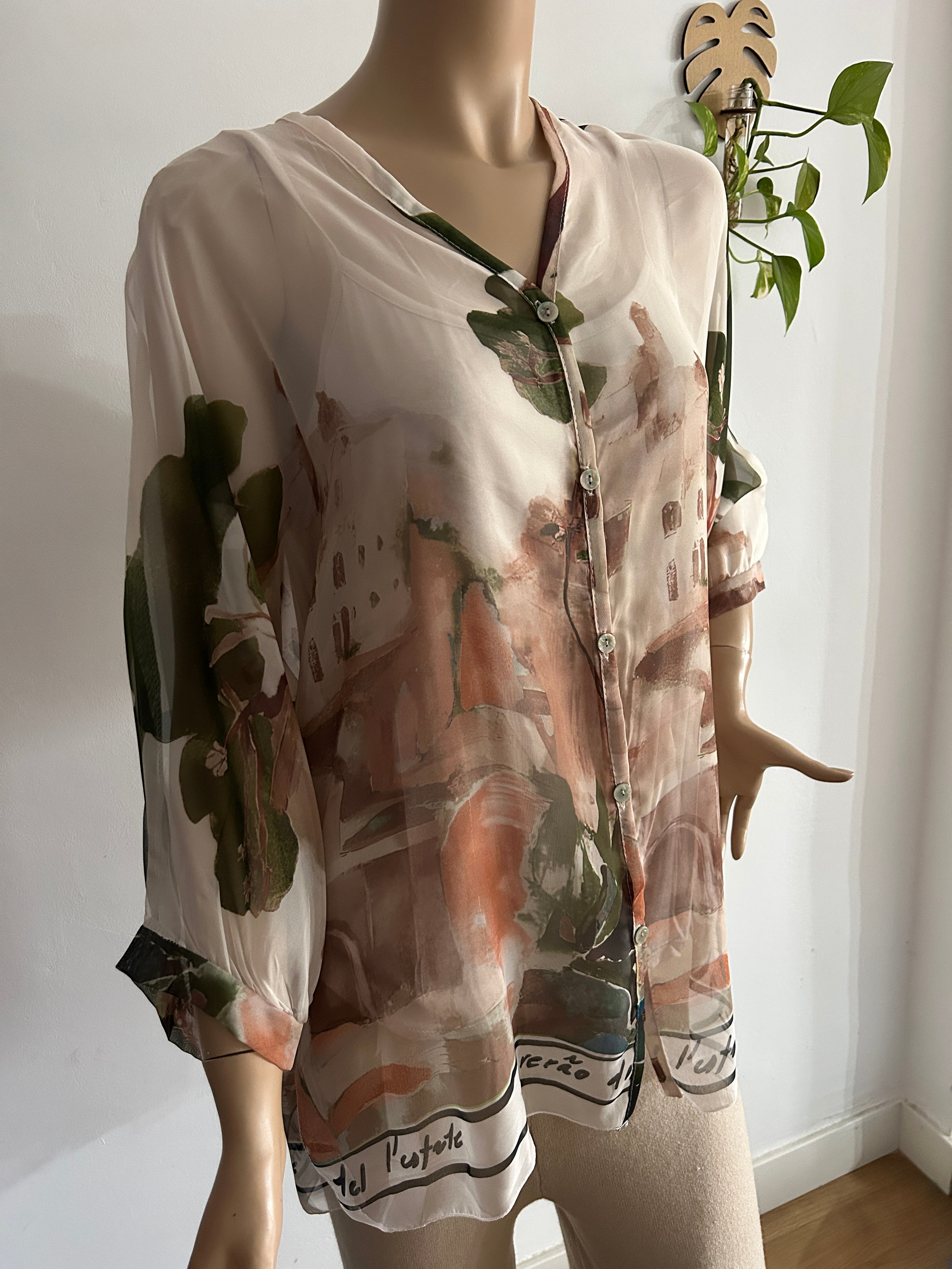 👚 Blusa vaporosa con estampado artístico 🎨