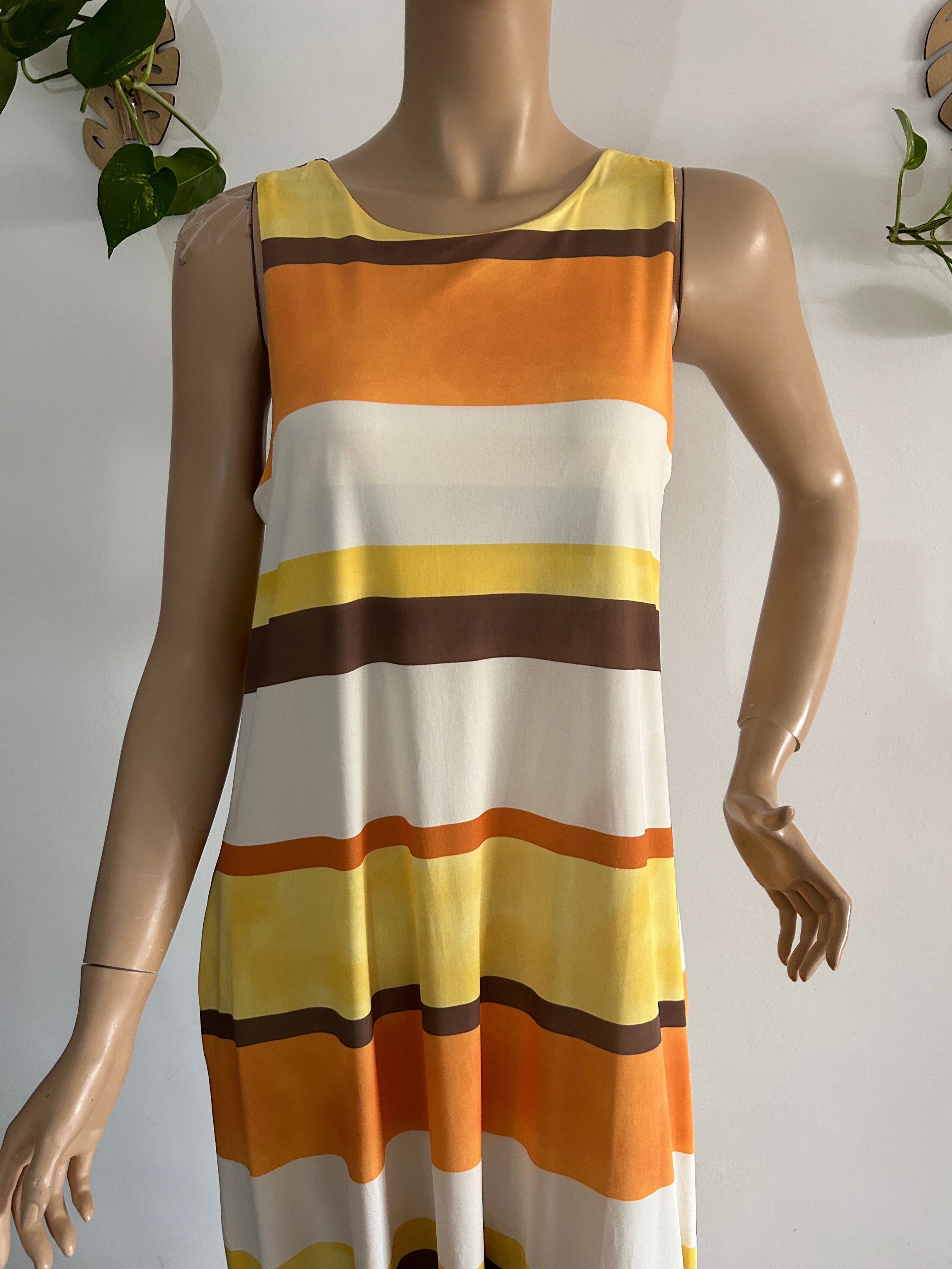 👗 Vestido largo de rayas en tonos cálidos ☀️🍊🤎