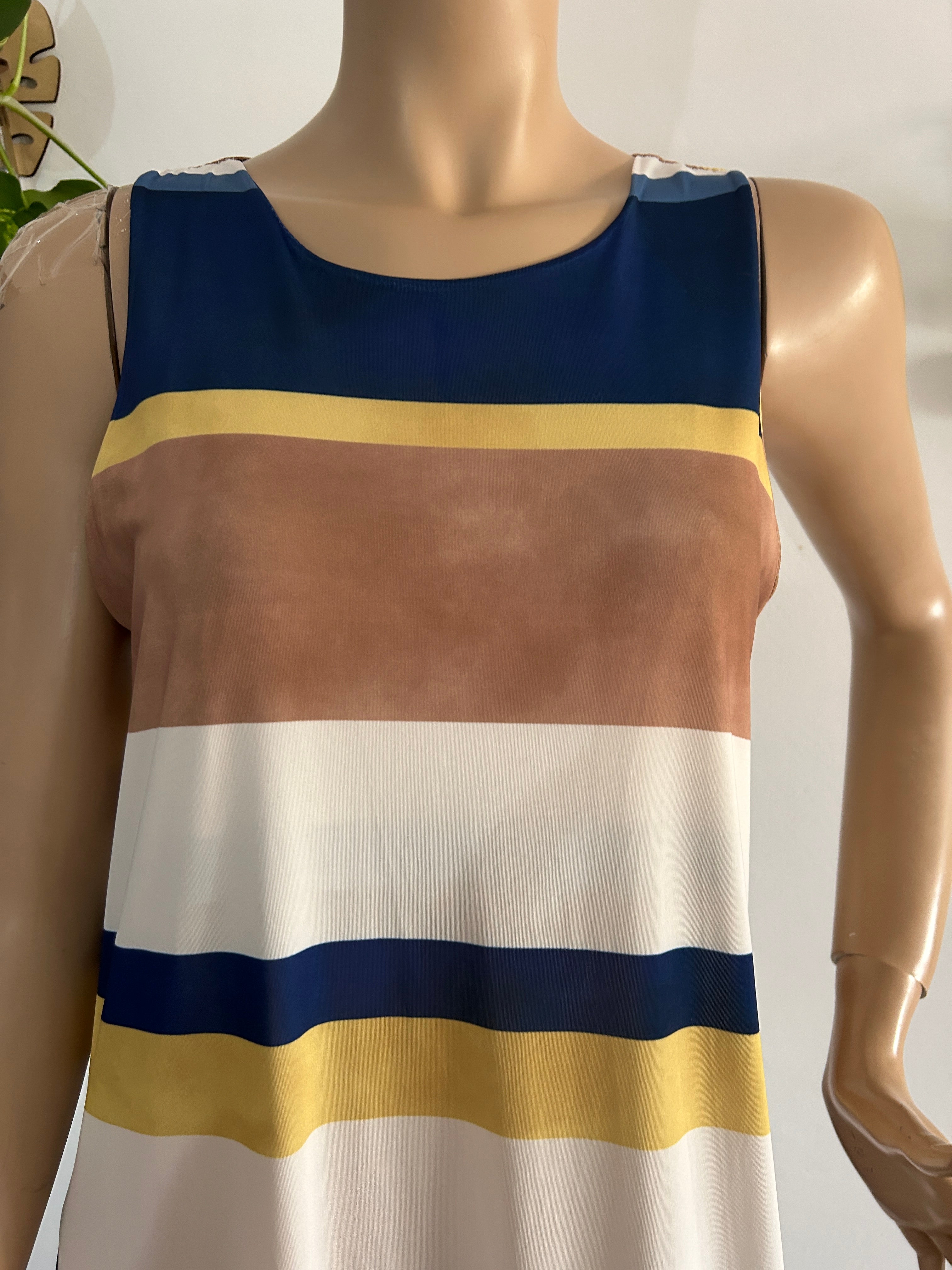 👗 Vestido largo de rayas en tonos azules y neutros 🌊🤍🤎