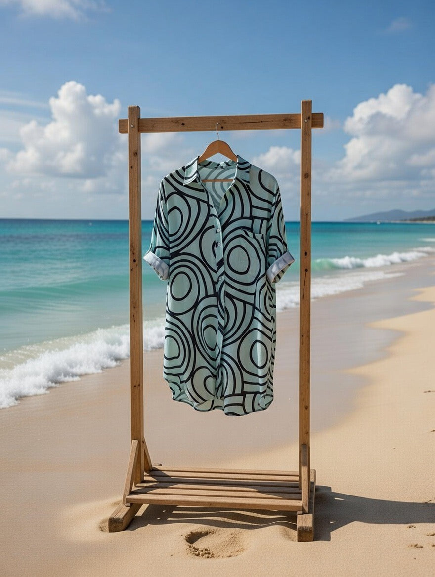✨ Vestido Camisero Turquesa con Diseño Geométrico ✨