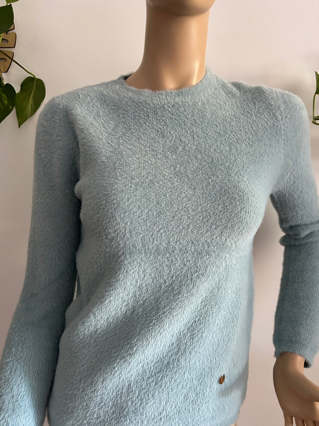 ¡REBAJAS! Jersey Suave Efecto Peluche en Azul Cielo