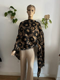 ¡REBAJAS! Pañuelo Estampado Floral en Negro y Beige