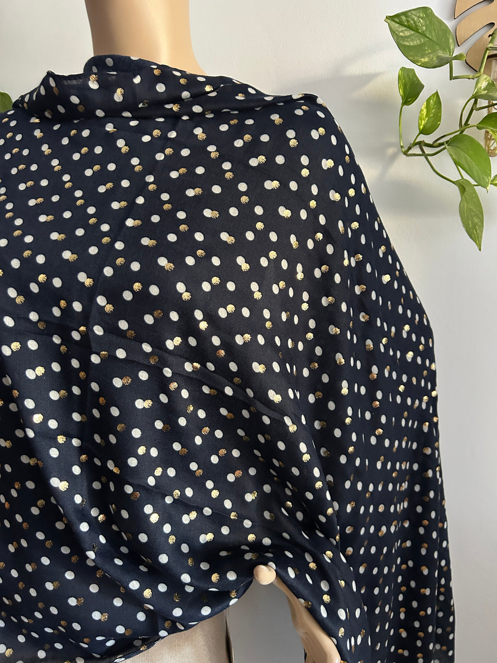 ¡REBAJAS! Pañuelo de Lunares