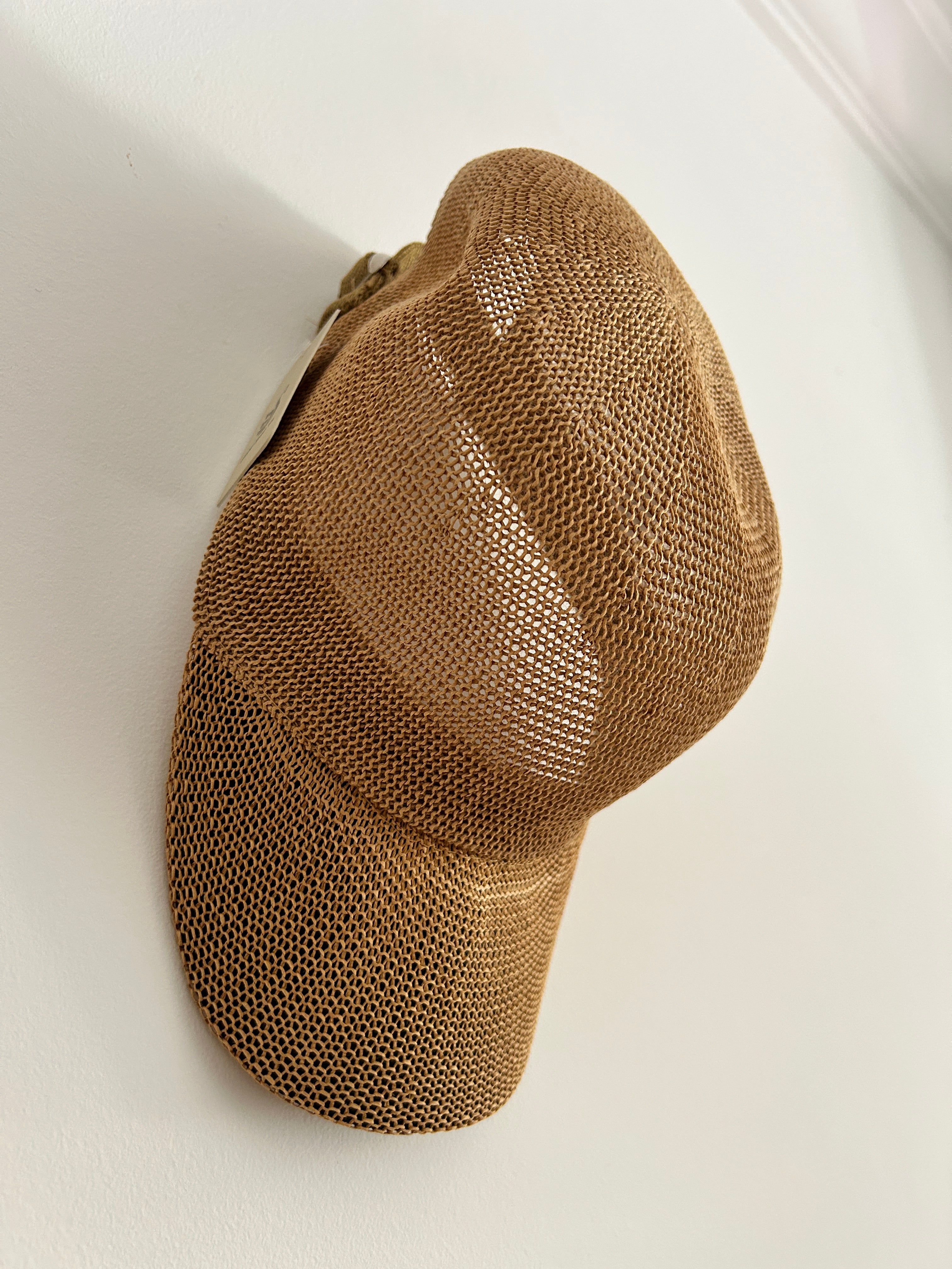 Gorra Natural Camel Trenzada