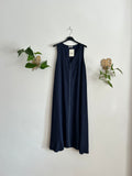 ✨ Vestido largo fluido con detalles decorativos ✨
