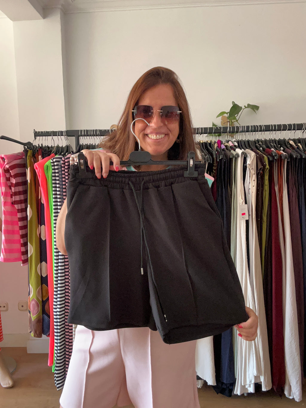 Bermuda Básica de Punto – Varios Colores