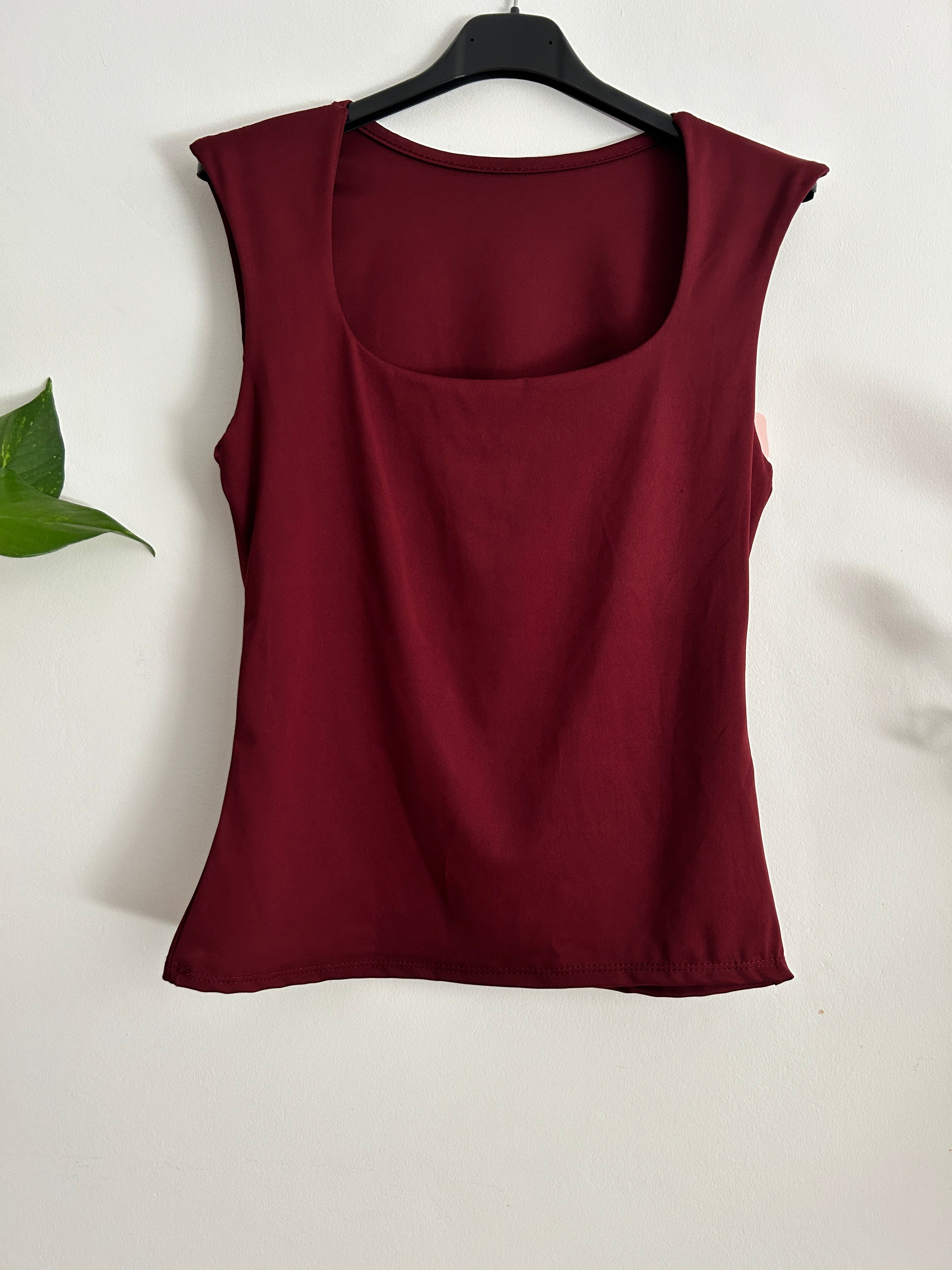 Camiseta Básica Premium – Varios Colores ✨
