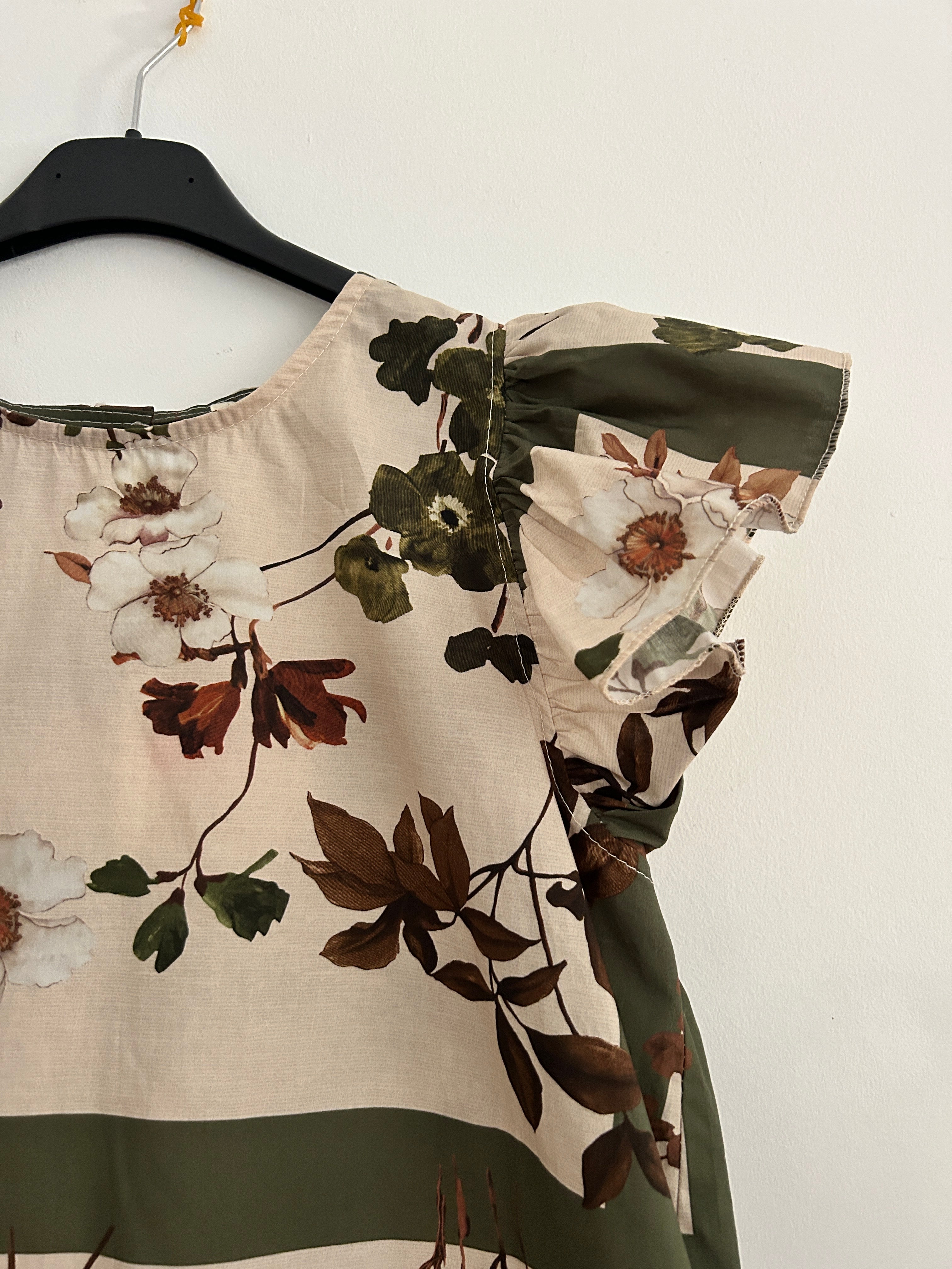 Blusa Floral con Volantes – Varios Colores 🌸