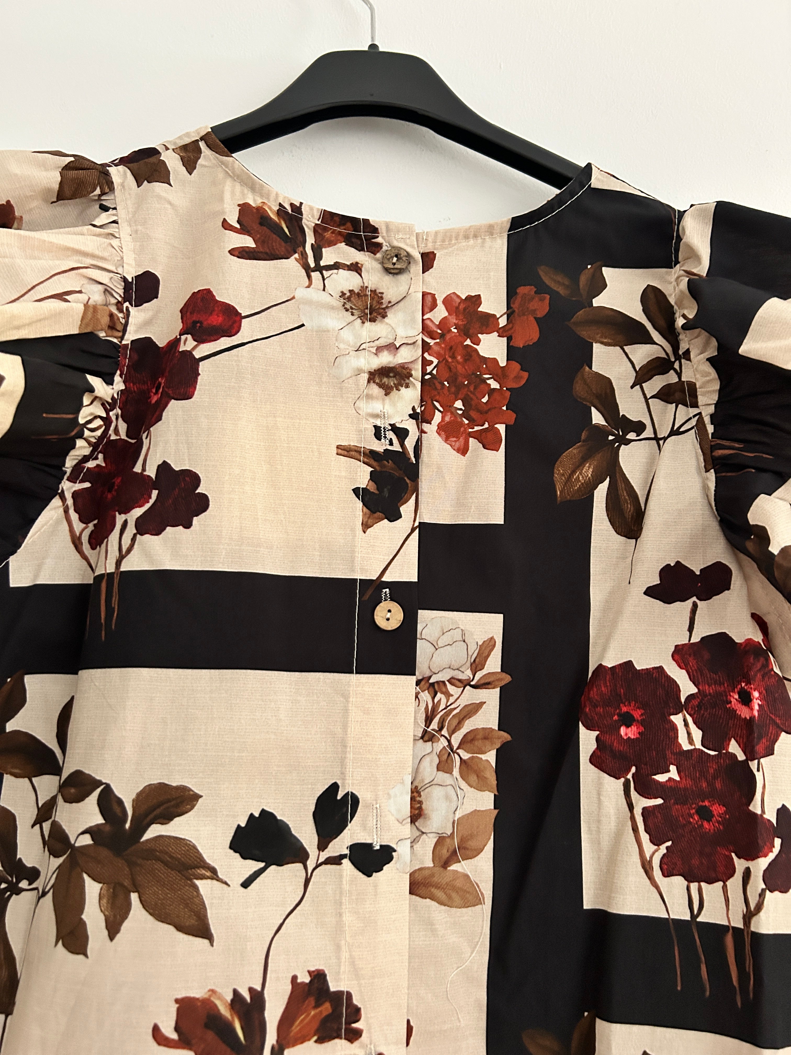 Blusa Floral con Volantes – Varios Colores 🌸