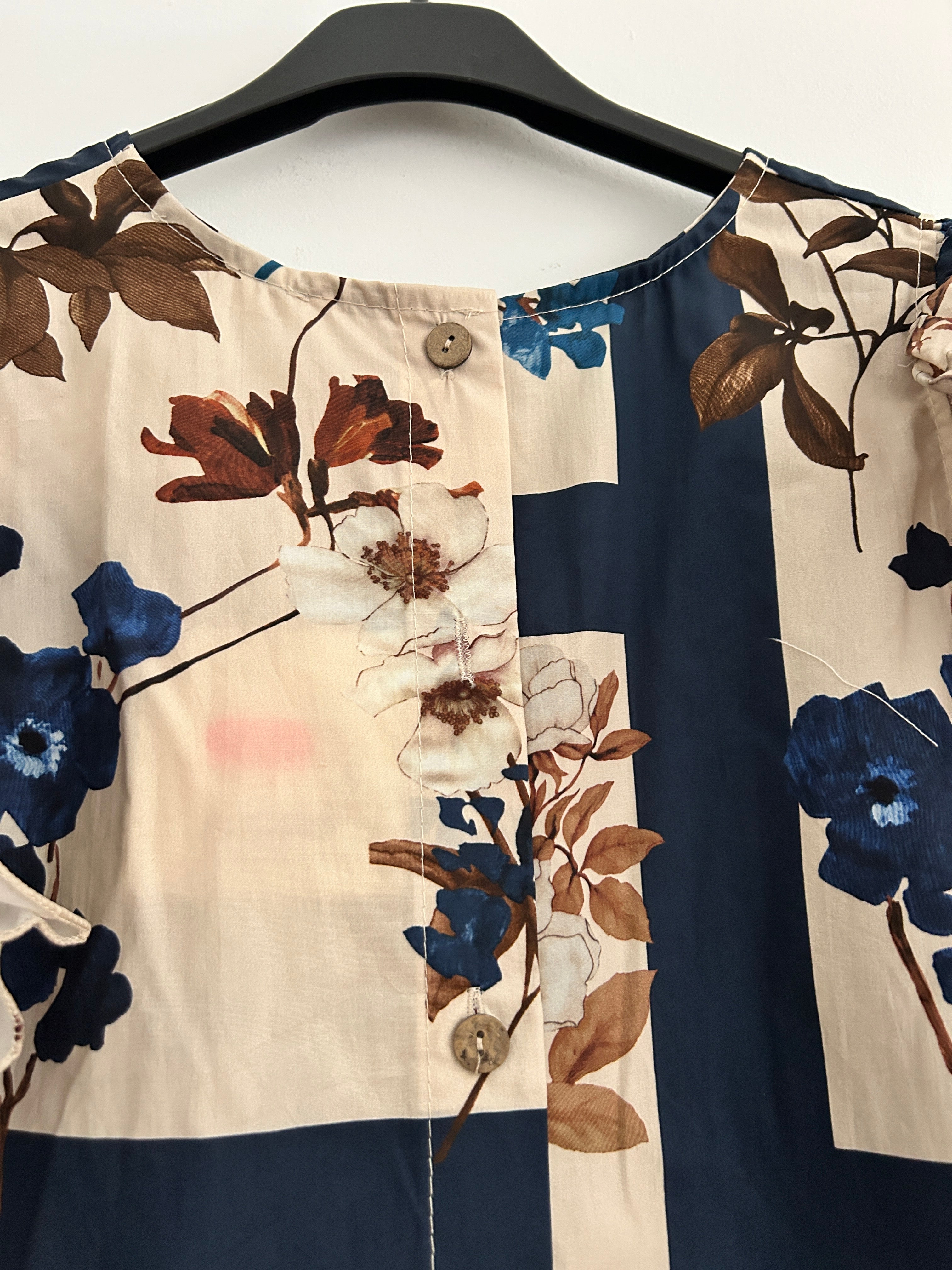 Blusa Floral con Volantes – Varios Colores 🌸