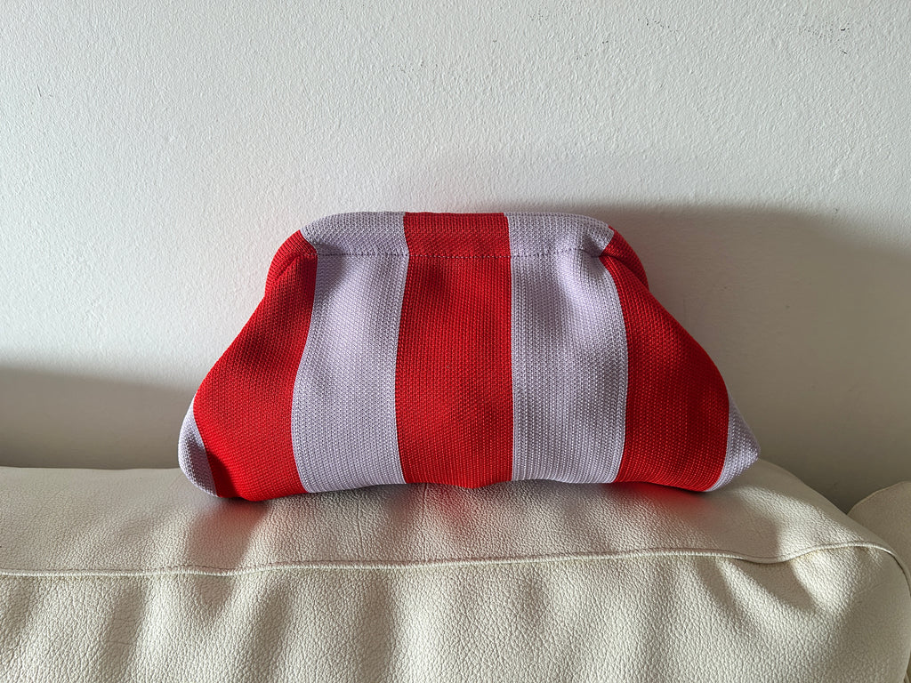 Bolso Clutch de Punto – Elegancia y Tendencia ✨