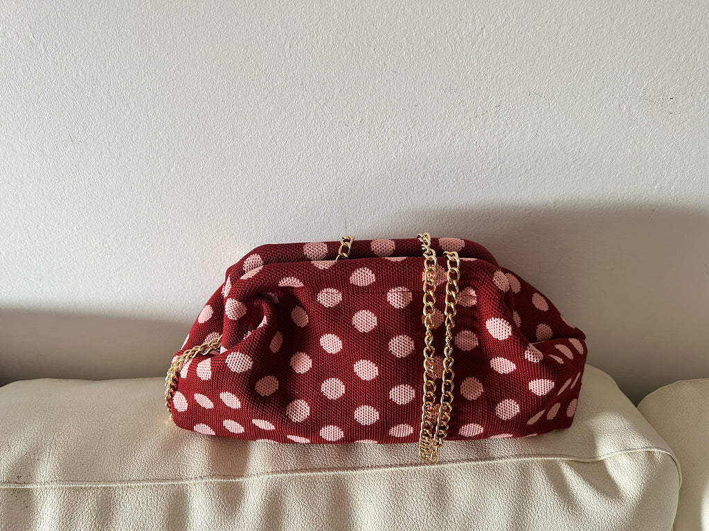 Bolso Clutch de Punto – Elegancia y Tendencia ✨