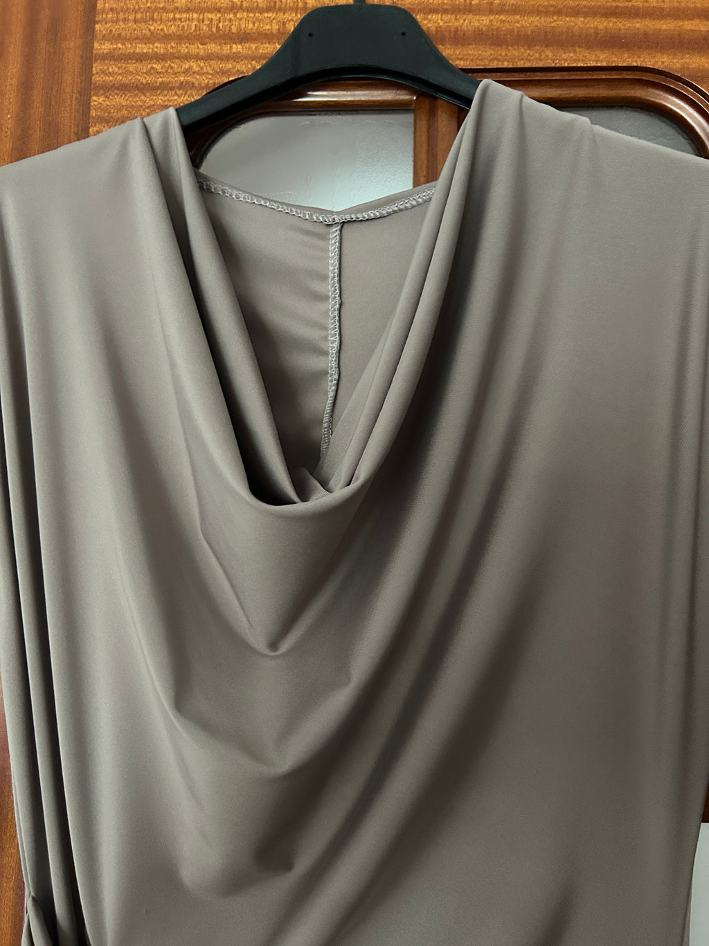 🤎✨ Vestido Elegance Taupe ✨🤎