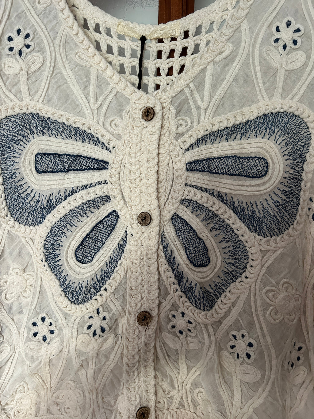 🦋✨ Chaleco bordado con diseño exclusivo y súper elegante ✨🦋