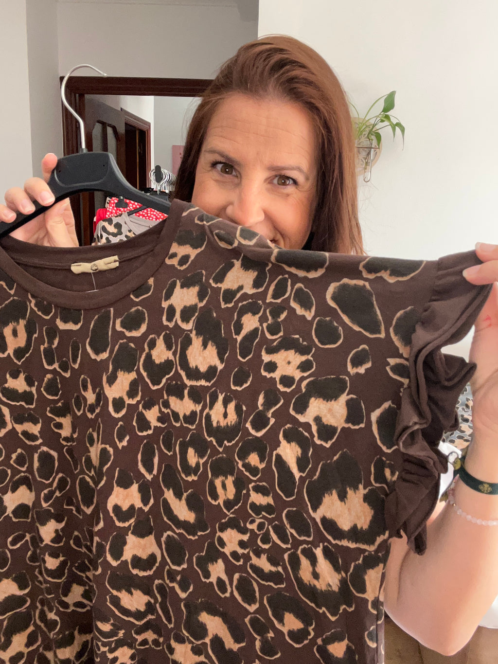 🐆🤎 Camiseta animal print chocolate con volante 🤎🐆